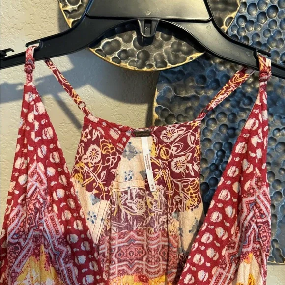 Bohemian Crop Tank Top - Picture 2 of 5